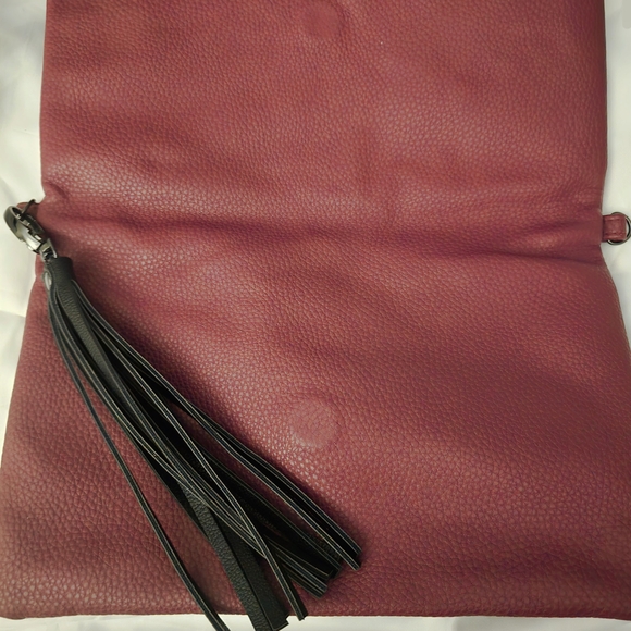Wine Red Textured Leather Clutch / Cross Body Bag NWOT - Picture 3 of 6